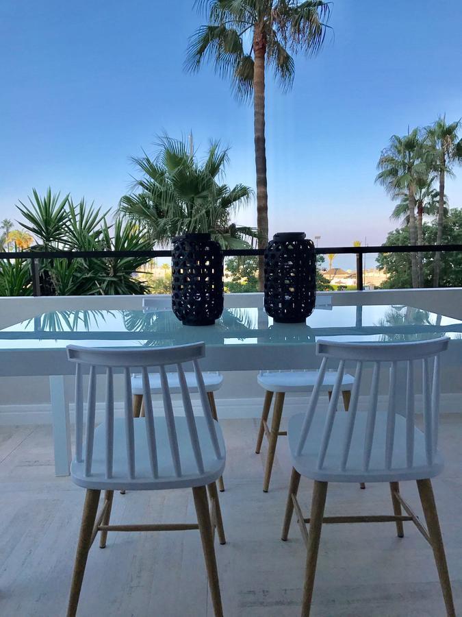 Luxury House 110 M2 On The Beach, Pool, Parking 托雷莫利诺斯 外观 照片